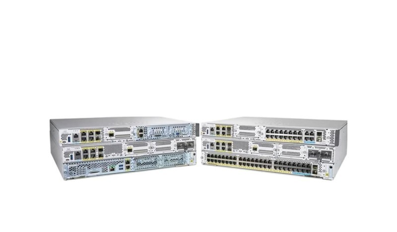 CISCO C8300-1N1S-6T