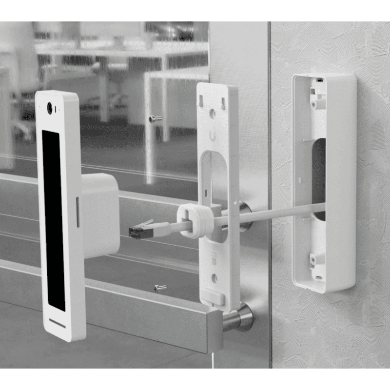 Ubiquiti угловая монтажная коробка Reader Pro Angle Mount, белая UACCReaderProAMW (UACC-Reader-Pro-AM-W)