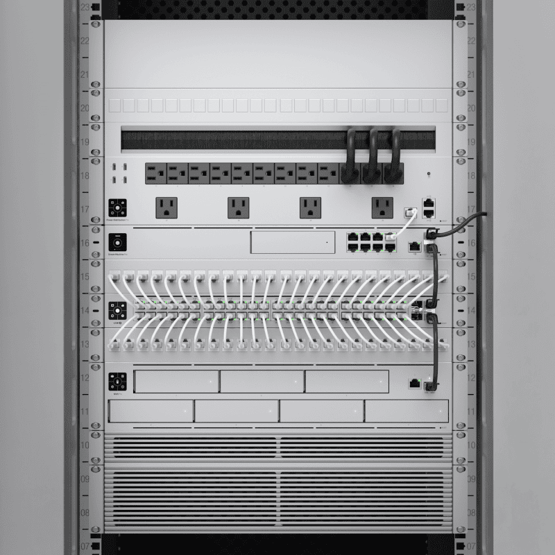 Ubiquiti Заглушки для портов Keystone Blank Insert (24-Pack) UACCKeystoneBlankInsert (UACC-Keystone-Blank-Insert)