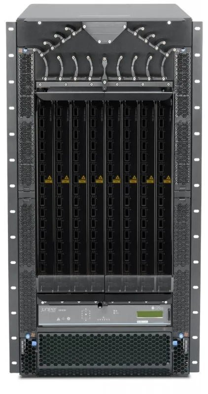 Коммутатор Juniper QFX3008-CHASA-BASE